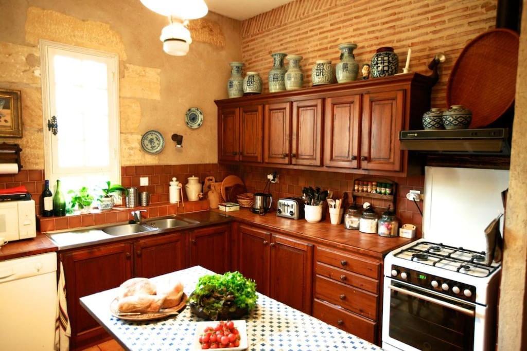 La Chartreuse Maison D Artistes Bergerac Bagian luar foto