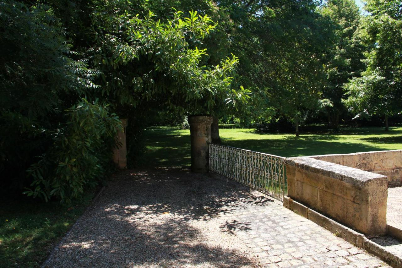 La Chartreuse Maison D Artistes Bergerac Bagian luar foto